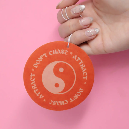 Airfreshener Don't chase attract