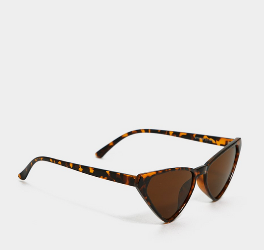 Angular Cat Eye Sunnies